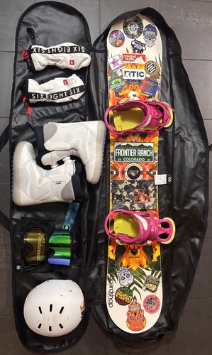 Snowboard gear boots gloves - snowboard, gear,